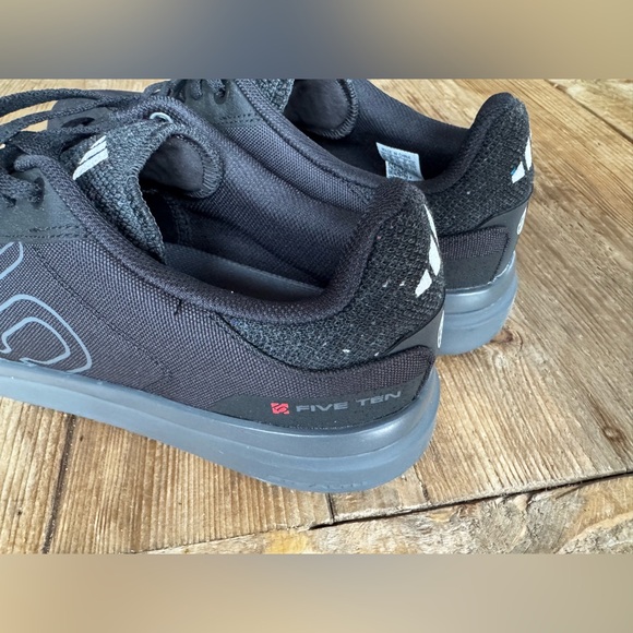 NEW Adidas Five Ten Sleuth DLX Canvas Men's $130 Size 10.5 - Picture 6 of 8